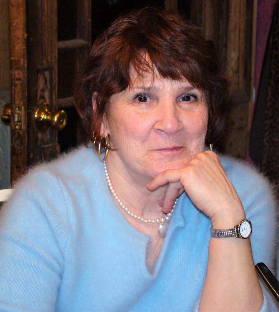 Carole Knutson